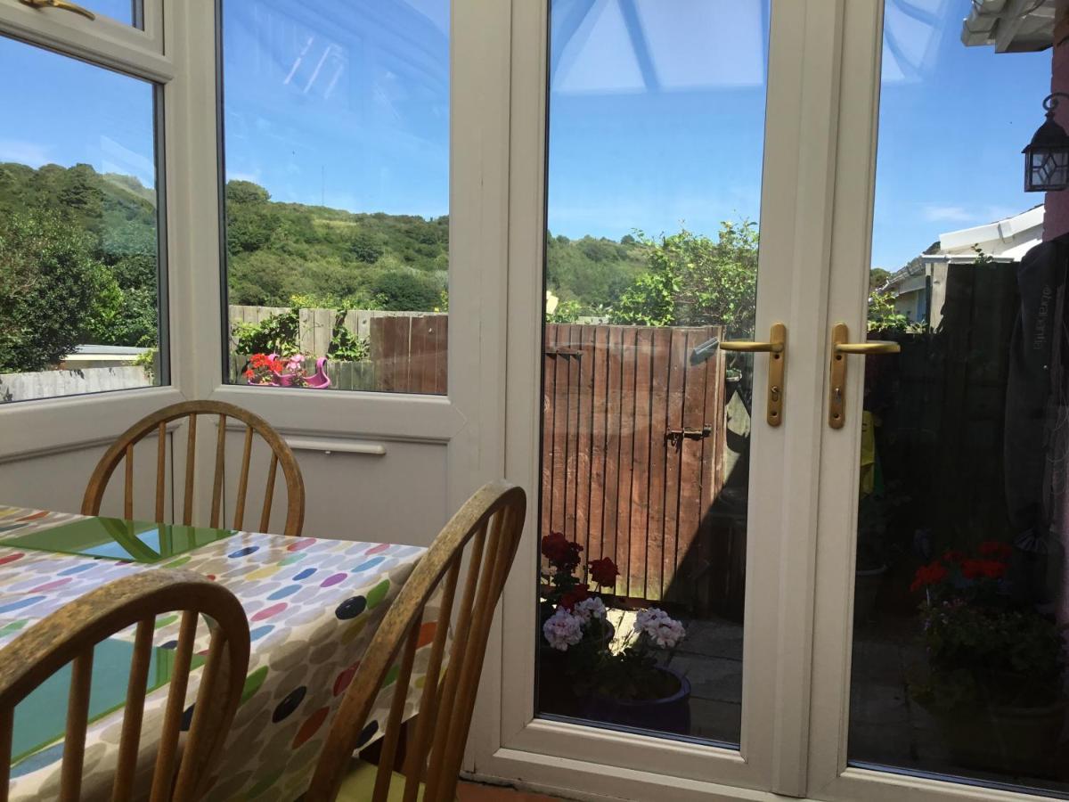 Gower Bungalow Mumbles Buitenkant foto
