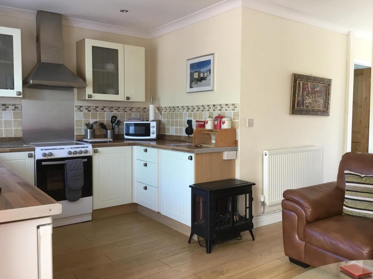 Gower Bungalow Mumbles Buitenkant foto