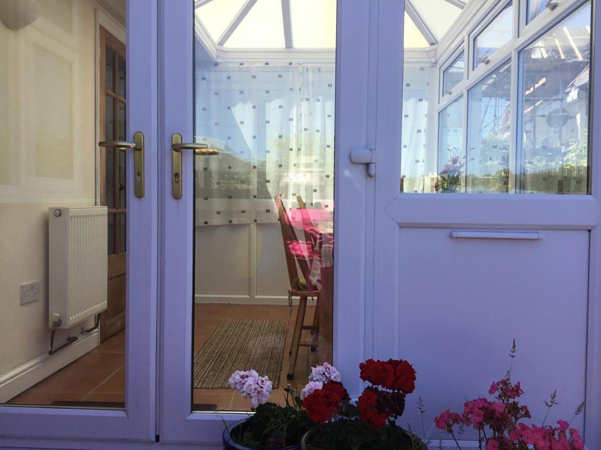 Gower Bungalow Mumbles Buitenkant foto