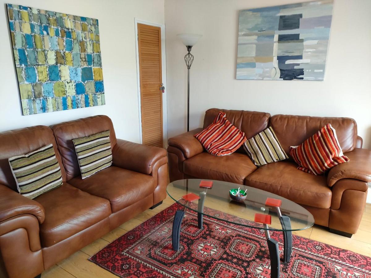 Gower Bungalow Mumbles Buitenkant foto